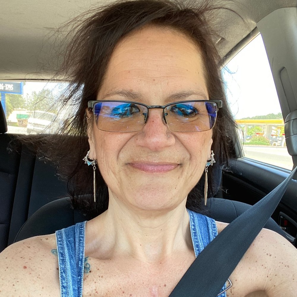 Meet your Posher, Hope